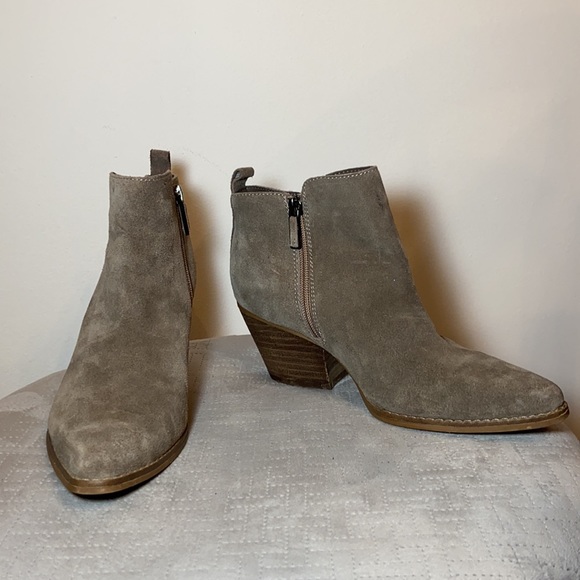 Franco Fortini Ankle Booties with heel TAUPE - Picture 10 of 13